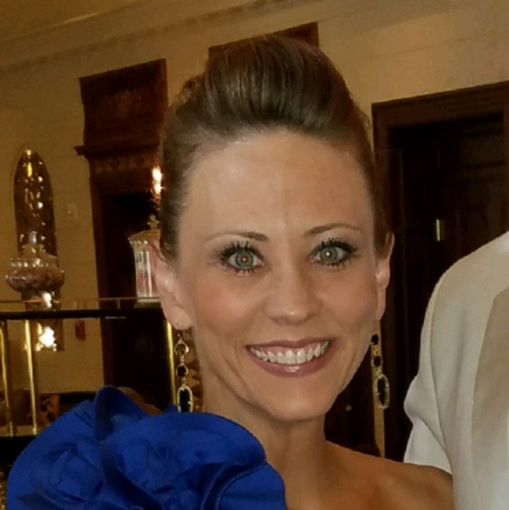 Meet your Posher, Crystal